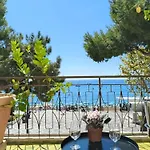 Sea, Sun & Sight *